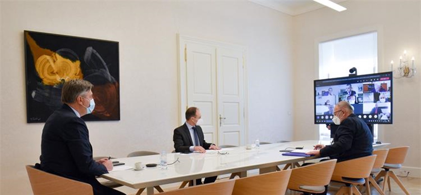 Oštrije mjere protiv koronavirusa do kraja tjedna, važit će do Božića